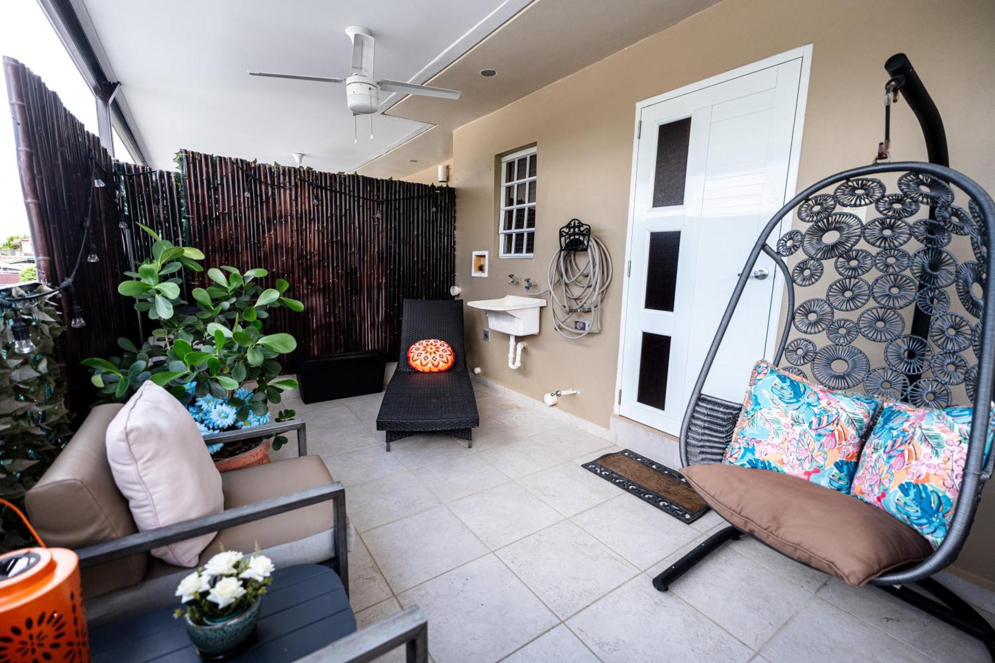 Private Jacuzzi Oasis With Mountain Views And Free Parking Apartment Ponce Luaran gambar