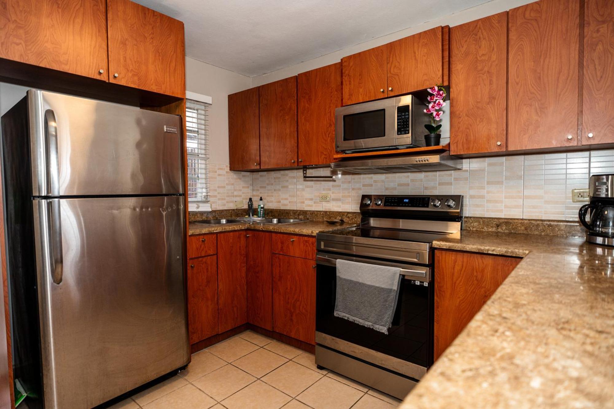 Private Jacuzzi Oasis With Mountain Views And Free Parking Apartment Ponce Luaran gambar